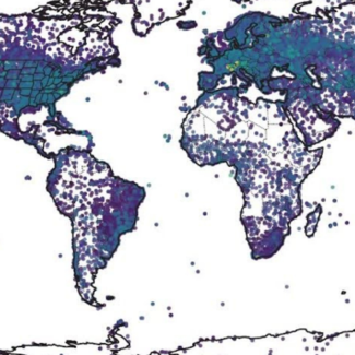 Global map depicting the location of GHCNh stations and their period of record.