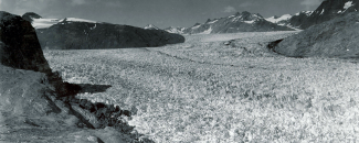 Photo of Muir Glacier in 1941